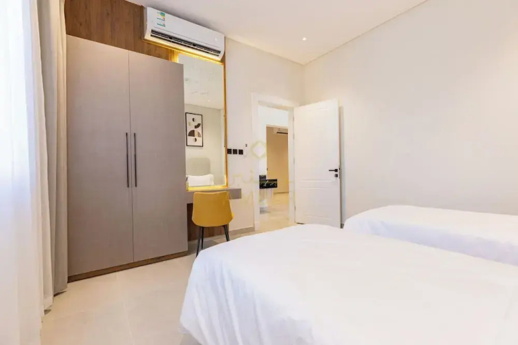 Amber Hospitality - Al Rawdah