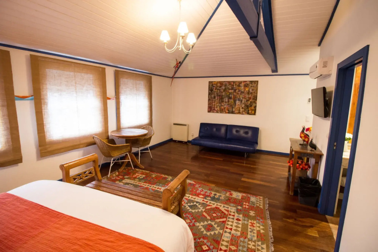 Miragaia House