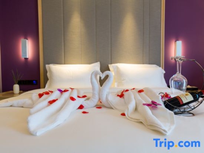 Standard Sextuple room