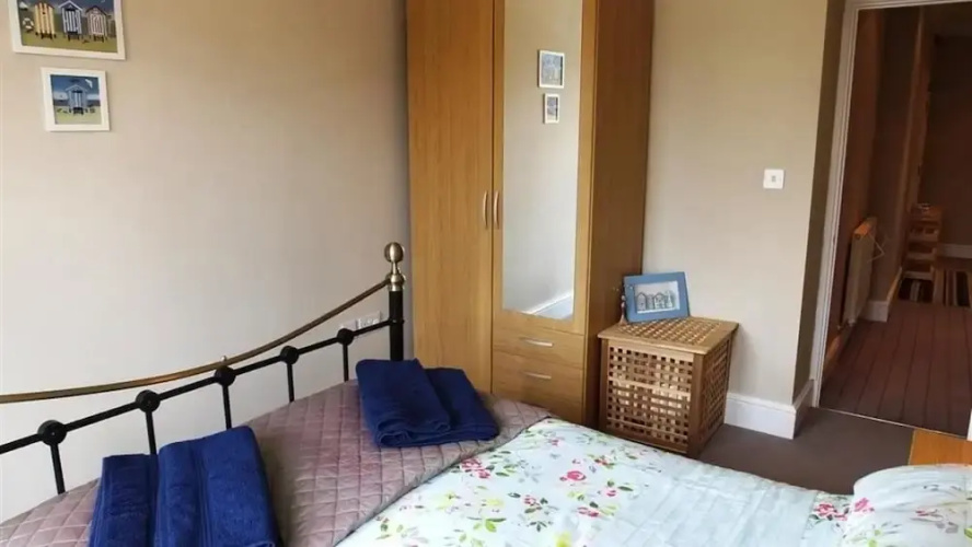 Victoria Street 37, Flat 3