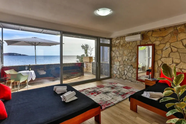 Apartments On The Coast