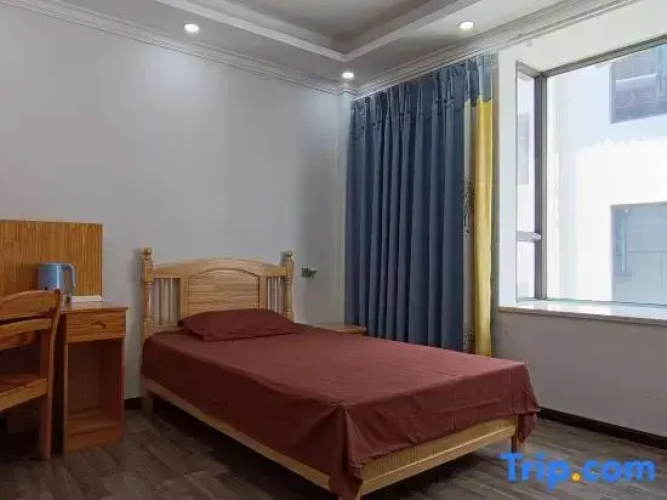 Jiehu'erju Hostel