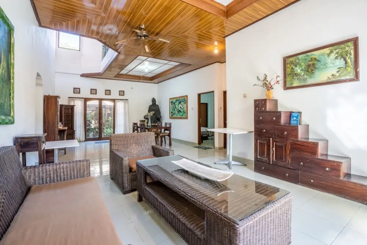 Inari Villa Nusa Dua