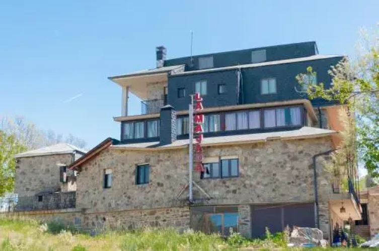 Hostal La Majada