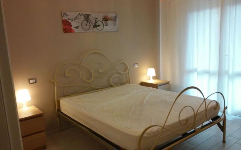 2 Bedrooms Cottage