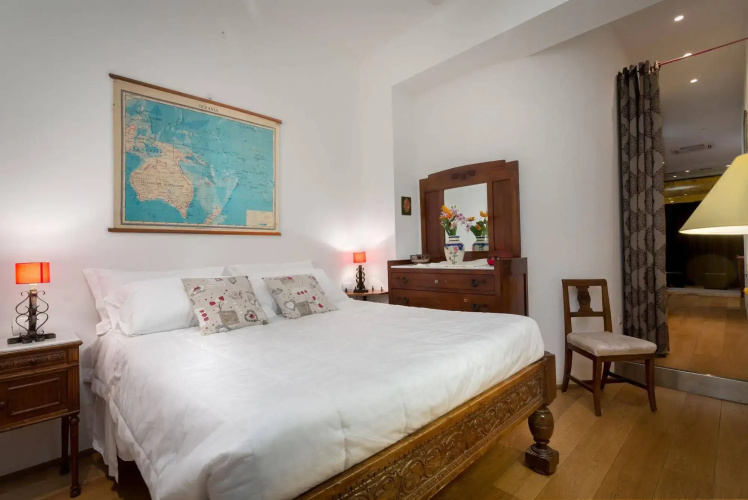 Florence Vintage Apartment