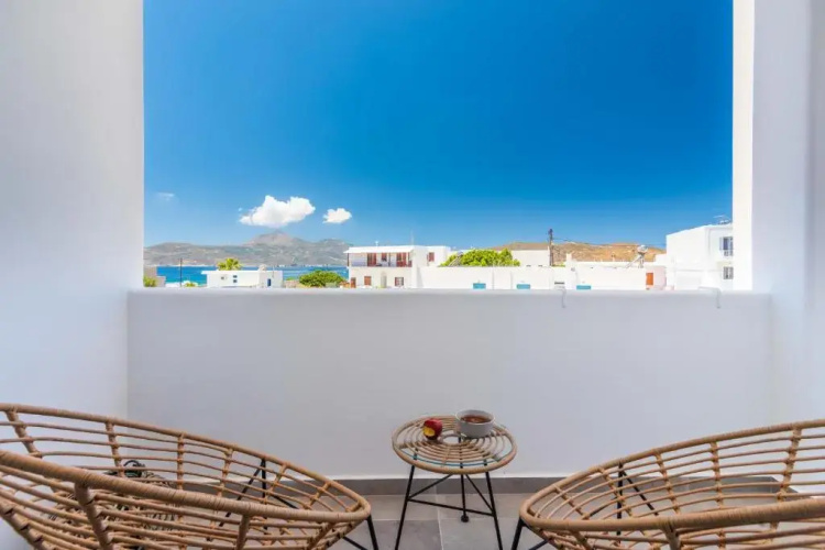 Magma Milos Studios III