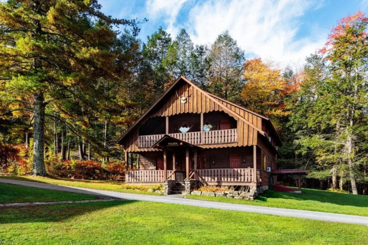 Urban Cowboy Lodge