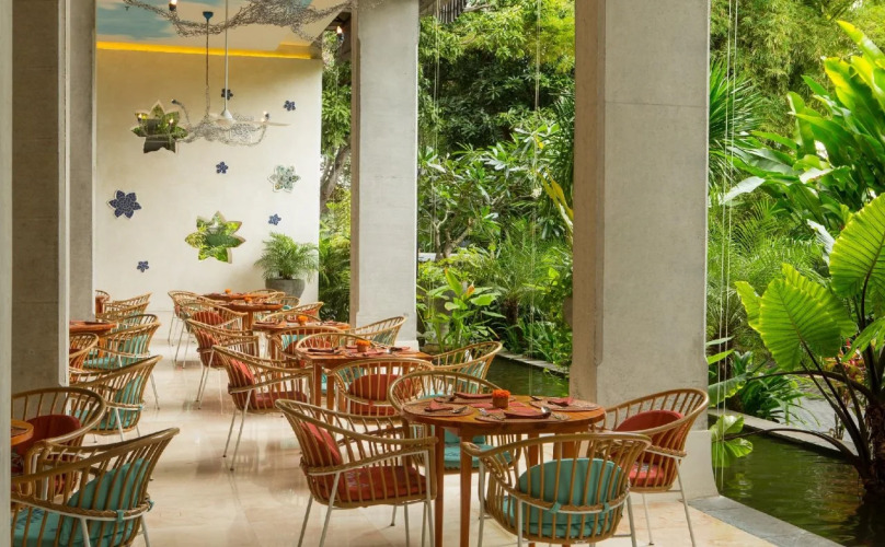 Amnaya Resort KutaOver view