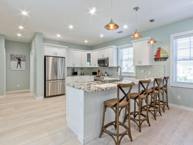 4 Bedrooms Cottage