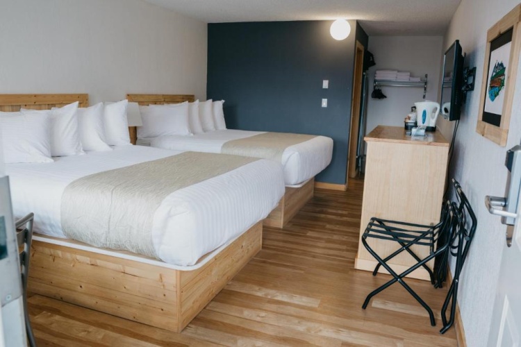 Deluxe Quadruple room