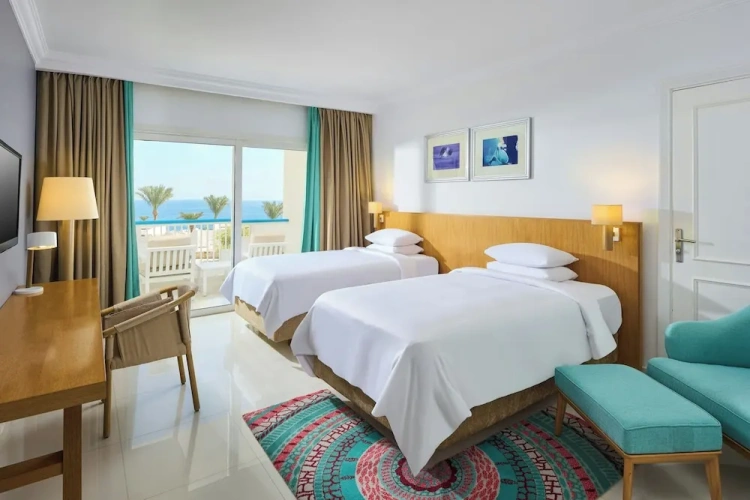Premium Twin room in Loft with balcony and with sea view