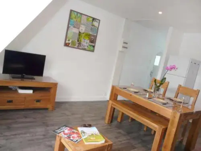Apartment Pierre Legavre