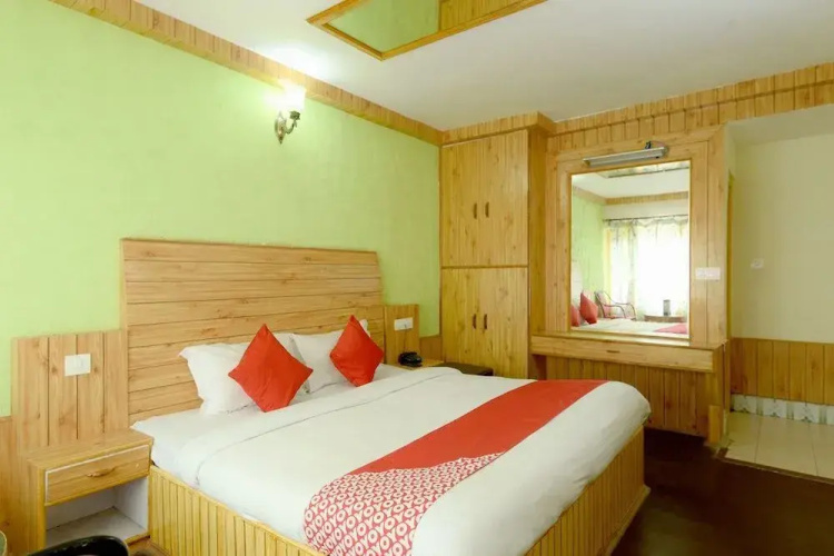Hotel View Point by OYO Rooms