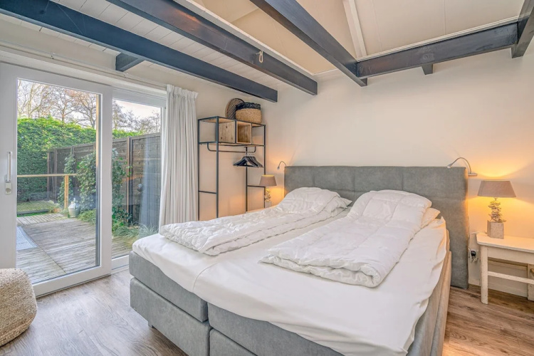 Charming Holiday Home for 2 People