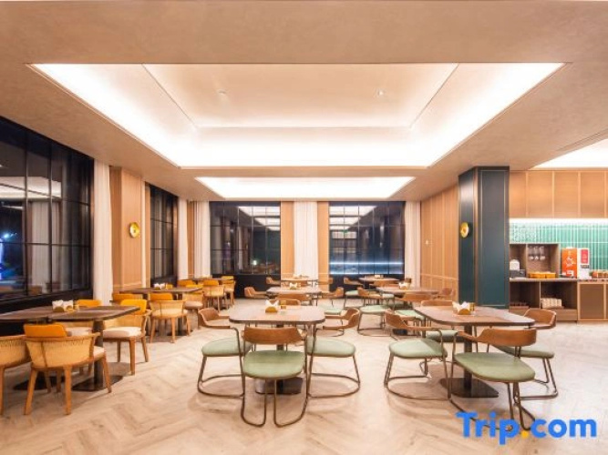 Orange Hotel (Xinyang Gushi Branch)