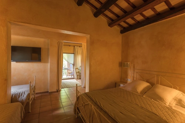Standard Quadruple room