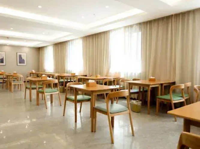 Slow House Hotel