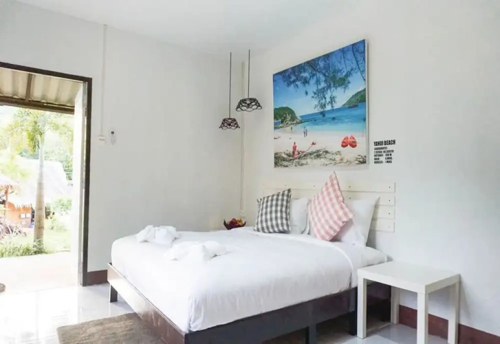 Standard Double room with garden view