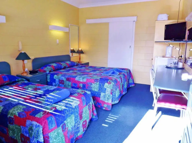 Castlereagh Lodge Motel