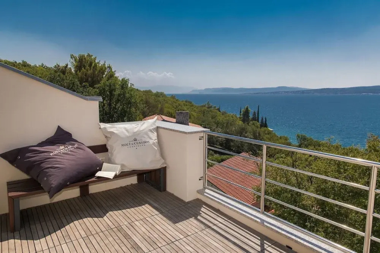 House Villa Jely