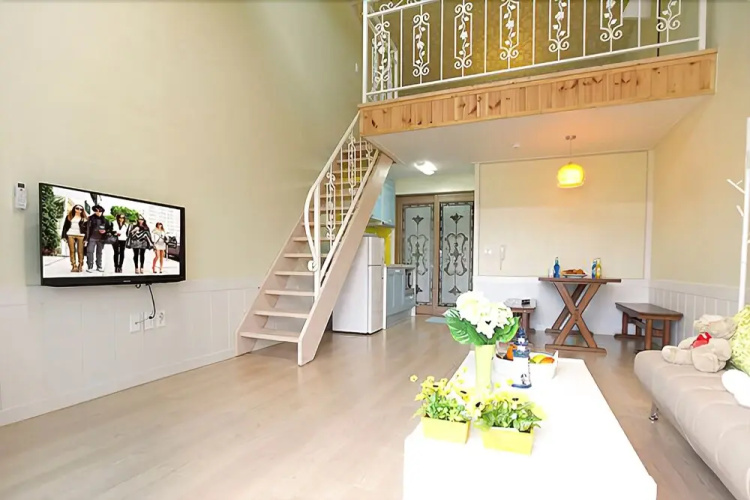 Suncheonman Baytravel Pension
