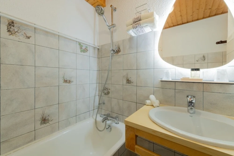Comfort Triple room with balcony and with mountain view