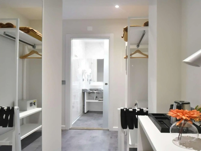 Standard Single room