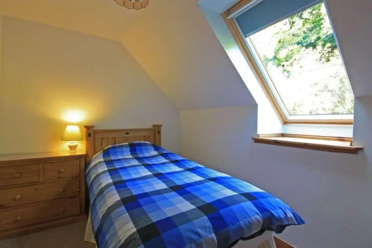 3 Bedrooms Triple Cottage