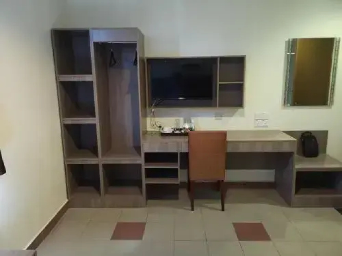 Hotel Ambassador 1