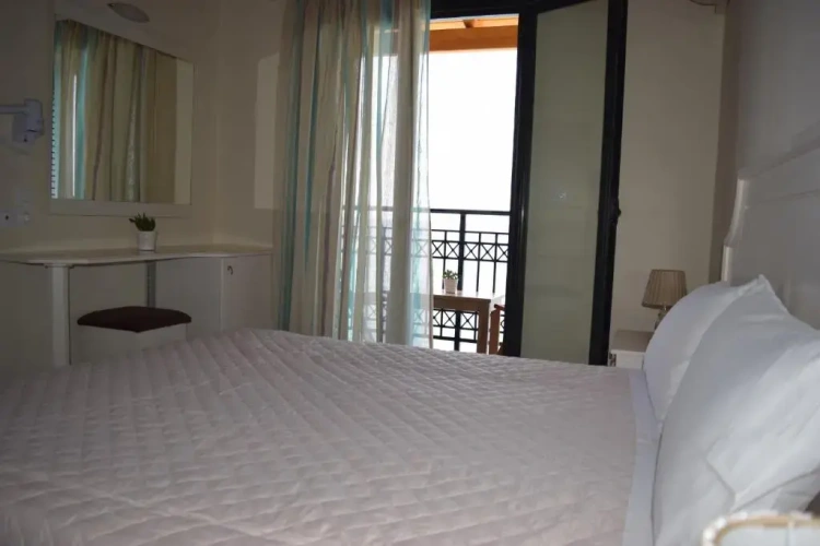 Standard Double room with sea view