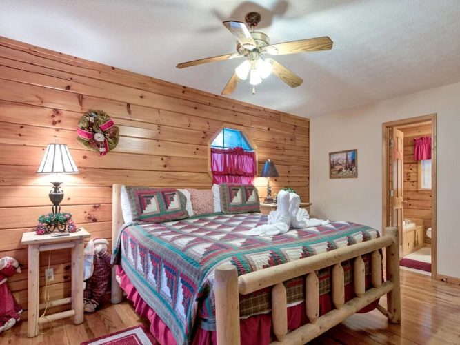 Mountain Mist - Two Bedroom Cabin