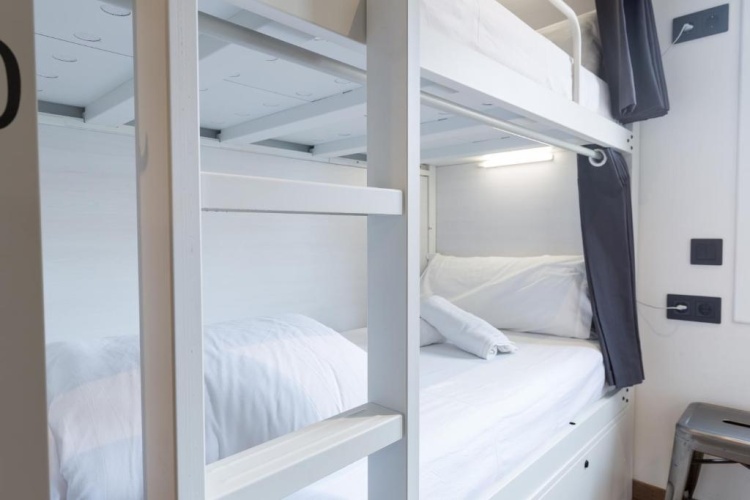 Bed in Dorm