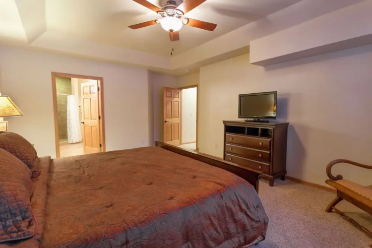 Copperwood #7 - 2 Br Condo