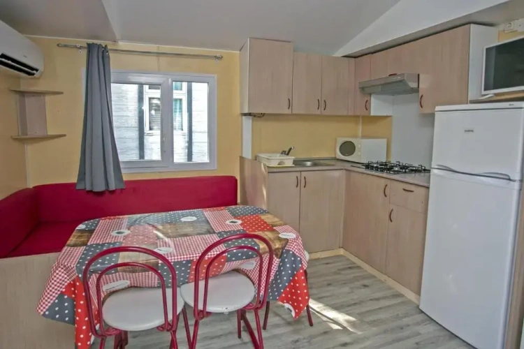 3 Bedrooms Cottage