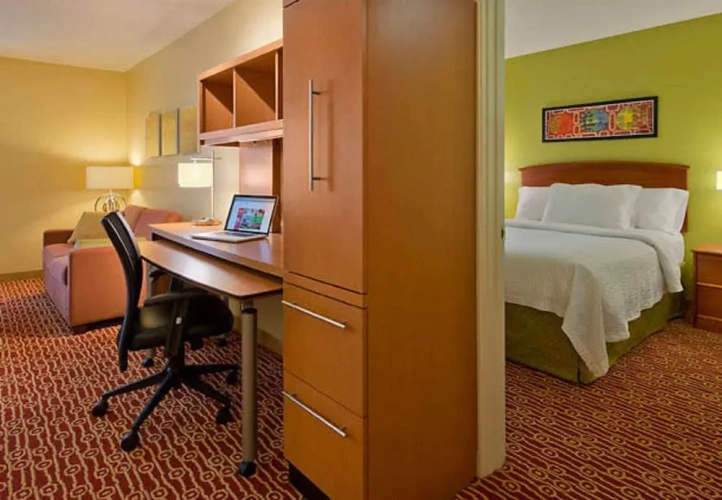 1 Bedroom Suite