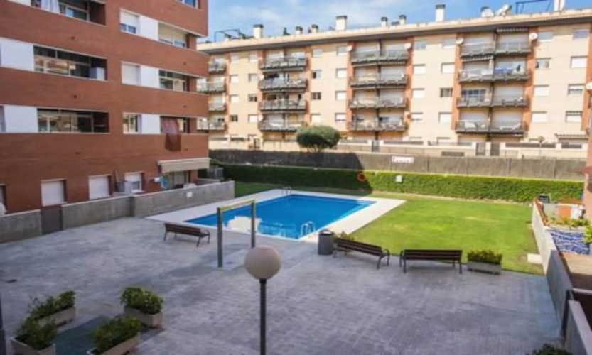 104652 - Apartment in Lloret de Mar