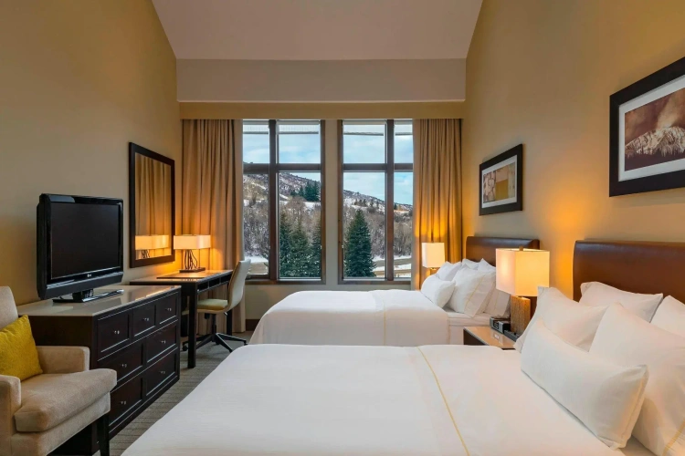 Standard Quadruple room with mountain view
