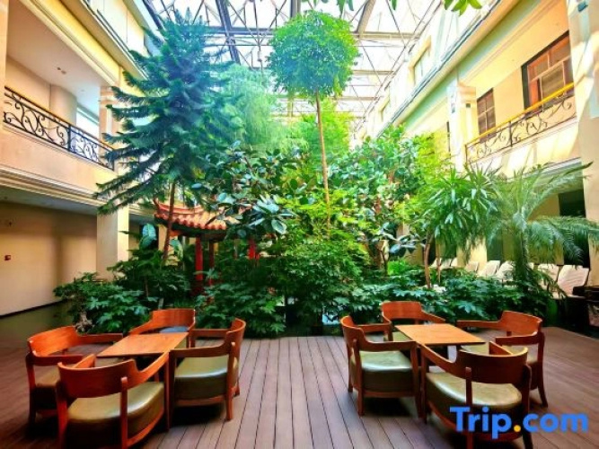 Yumen Hotel