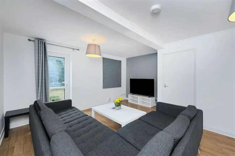 Montpellier Road 125