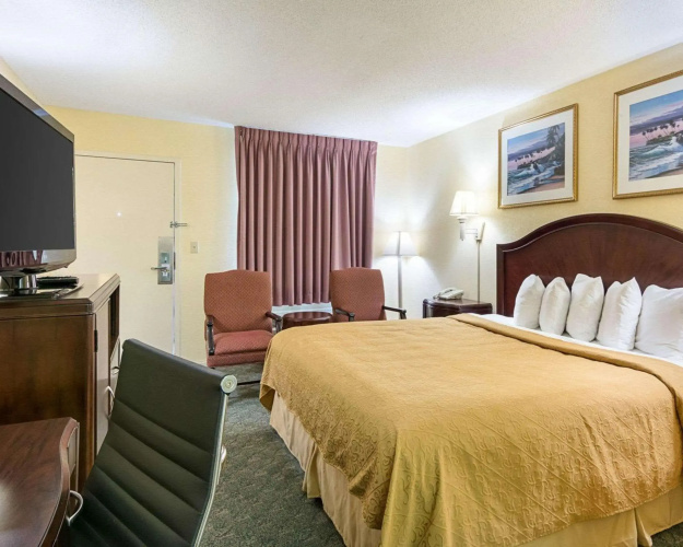 Quality Inn & Suites Franklin