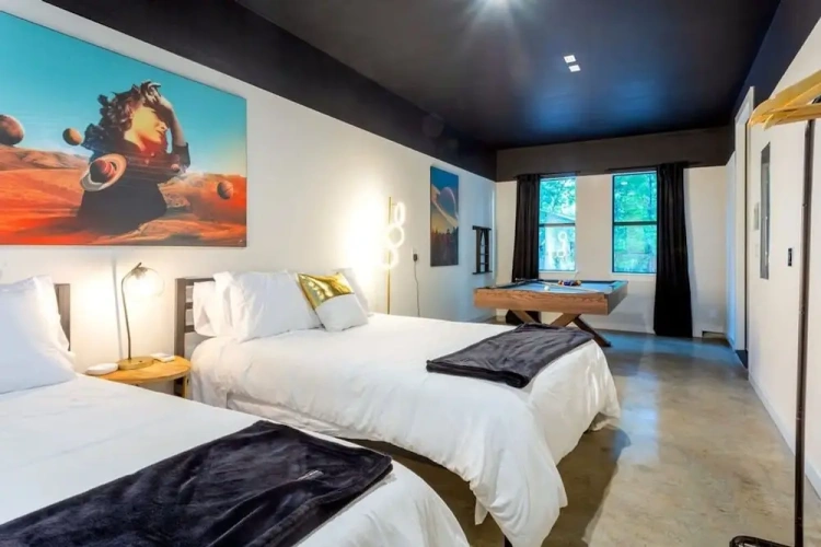 Guest rooms