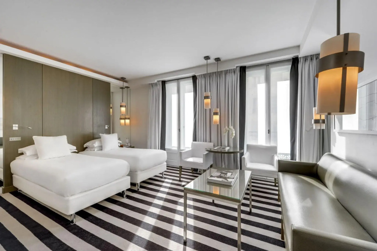 Hotel Le A