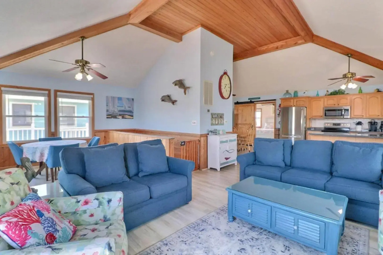 5070 - Sandy Bottoms (Formerly Ellis)