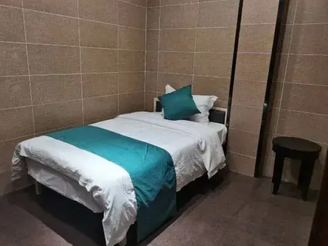 Danyang 6 Plus 1 Express Chain Hotel