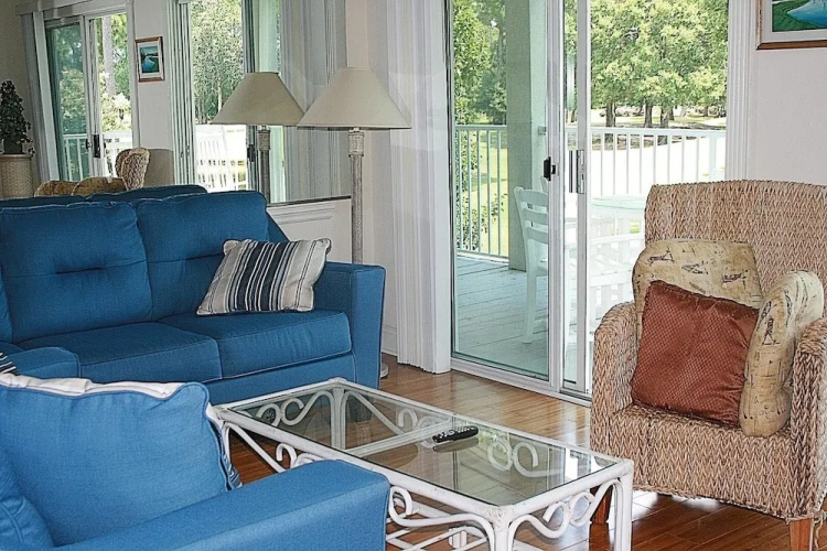 805 2 Bedroom Villa by RedAwning