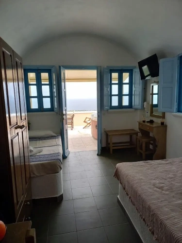 Studio with balcony