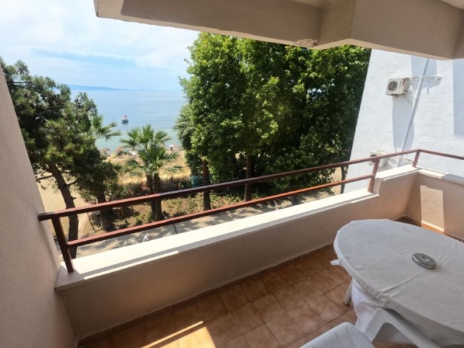 Standard room with balcony and with sea view