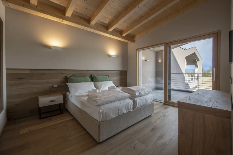 1 Bedroom Standard Apartment with courtyard view