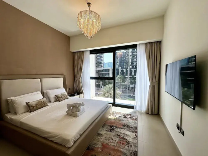 LuxBnB Dubai Opera Act-1 Boulevard Views
